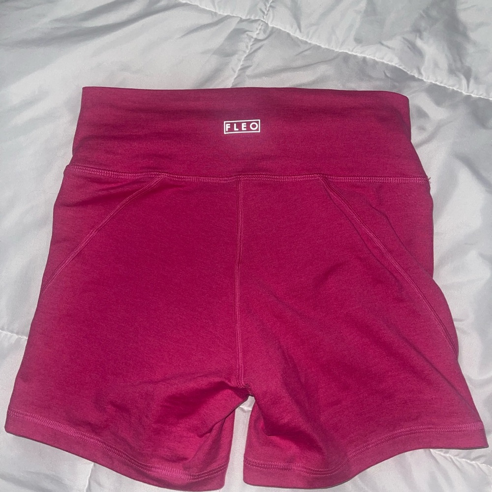 Fleo Charge Short 5" - No Front Seam - Higher Rise- “Heather Pink Peacock”